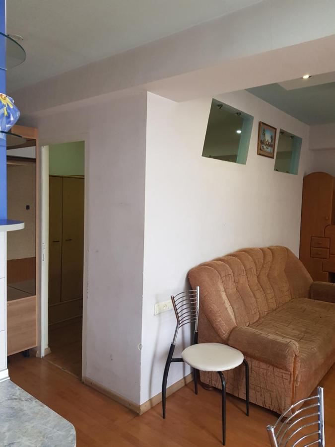 Apartment-14 In The Center Of Γιερεβάν Εξωτερικό φωτογραφία